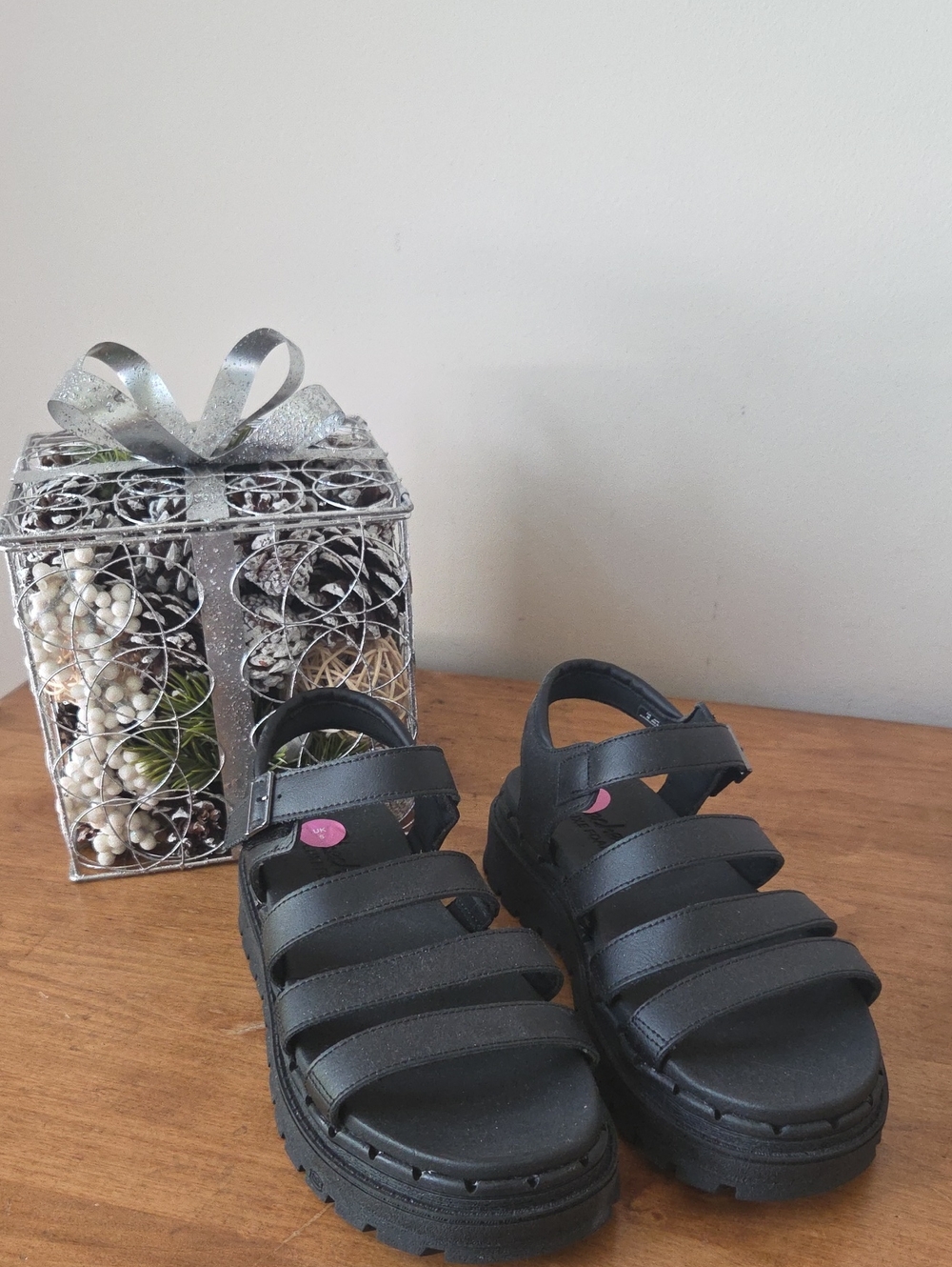 Women's Black Chunky Velcro Sandals for Everyday Play